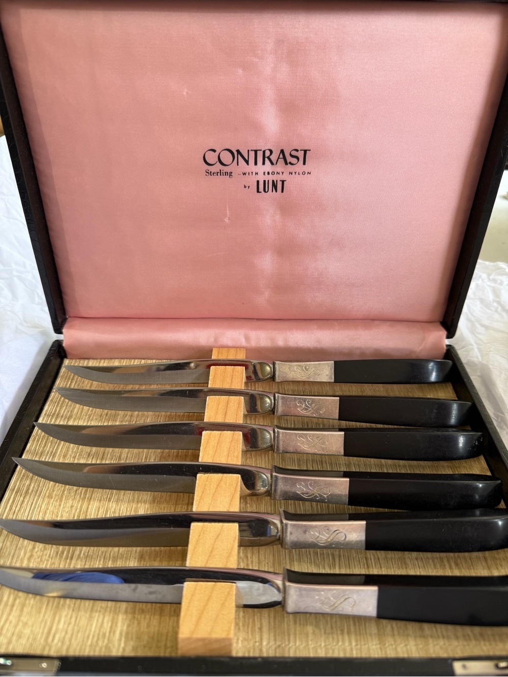 Contrast by LUNT Sterling Steak Knife Set - 6 Pieces - Ebony Nylon Handles